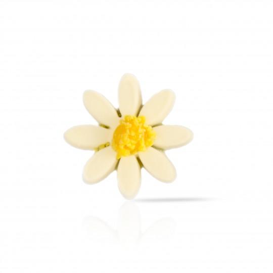 Daisy Flower Decor - Yellow Accents | White Chocolate